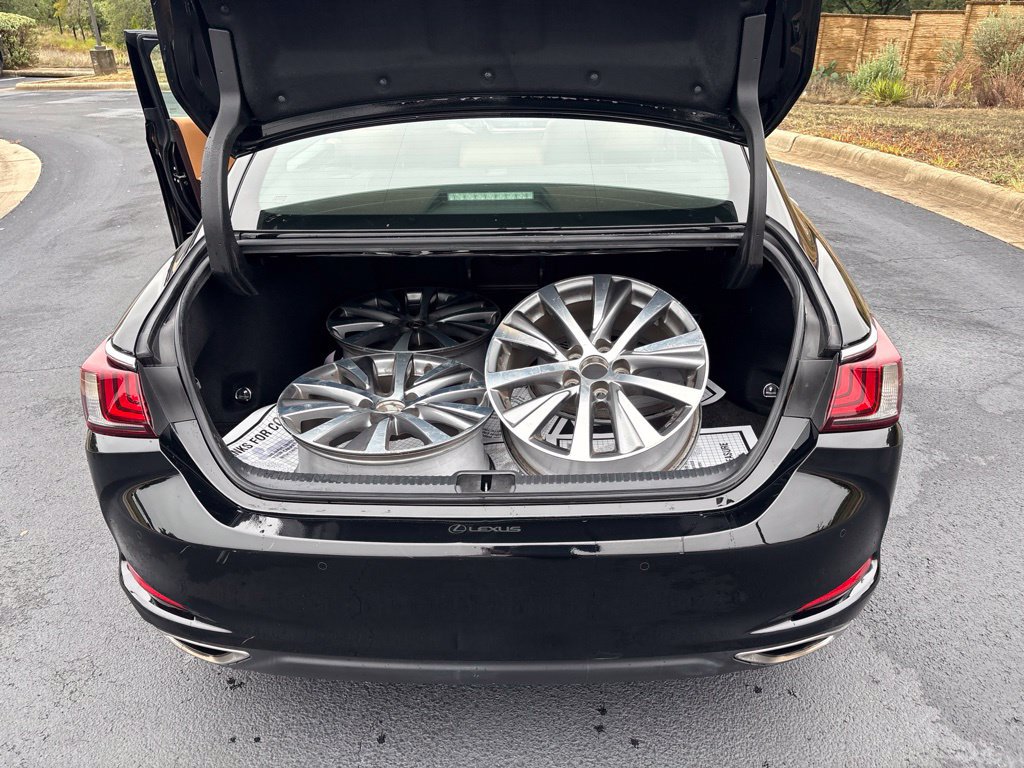 Used 2019 Lexus ES 350 w/ Premium Package FWD image 20