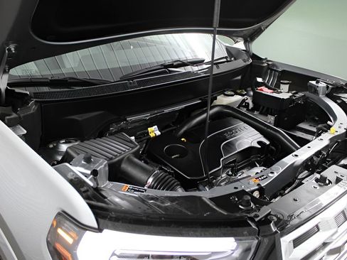 Used 2026 GMC Terrain Denali image 25