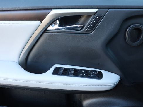 Used 2022 Lexus RX 350 FWD w/ Premium Package image 12