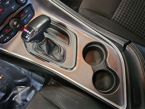 Used 2022 Dodge Challenger SXT w/ Blacktop Package image 22