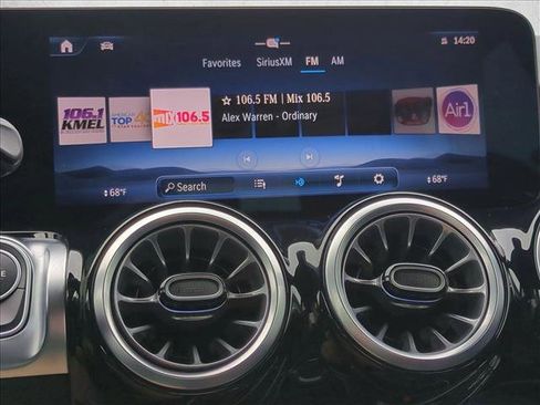 Certified 2025 Mercedes-Benz GLB 250 4MATIC image 14