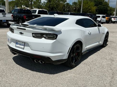 Used 2022 Chevrolet Camaro SS RWD image 7