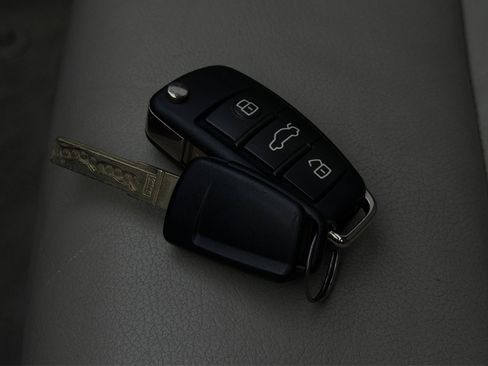 Used 2011 Audi A3 2.0T Premium Plus AWD/4WD image 37