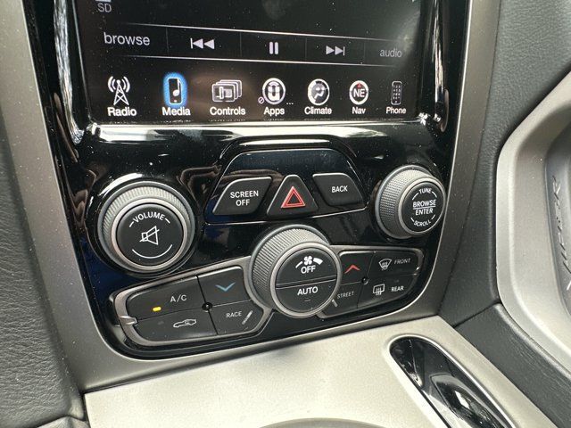 Used 2013 SRT Viper GTS w/ GTS Laguna Interior Pkg RWD image 32