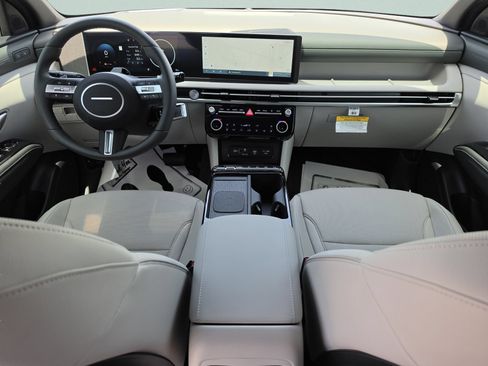 New 2026 Hyundai Tucson Limited FWD image 18