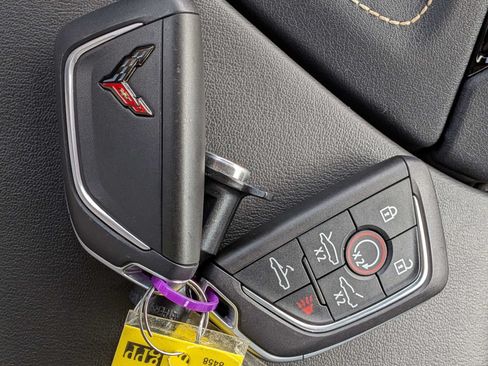 Used 2025 Chevrolet Corvette E-Ray AWD/4WD image 34