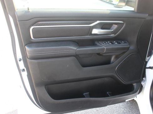 Used 2025 RAM 1500 Big Horn AWD/4WD image 12