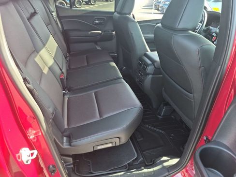 Used 2025 Honda Ridgeline Black Edition image 33