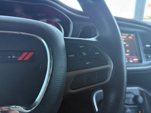 Used 2020 Dodge Challenger R/T Scat Pack RWD image 19