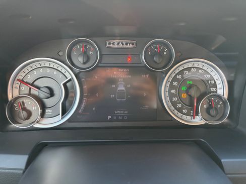 Used 2016 RAM 1500 Laramie w/ Convenience Group AWD/4WD image 21