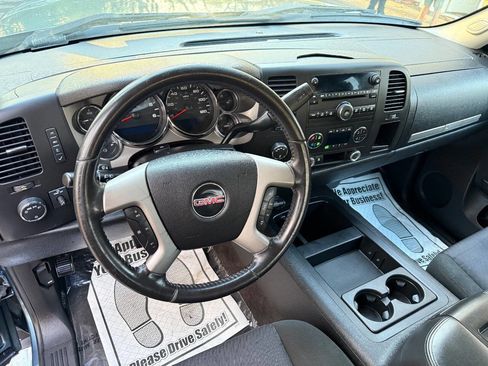Used 2010 GMC Sierra 1500 SLE image 6