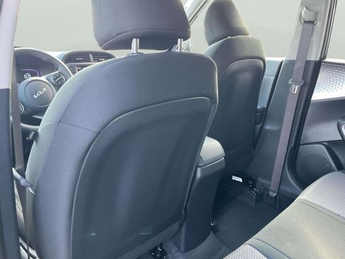 New 2025 Kia Soul LX image 13