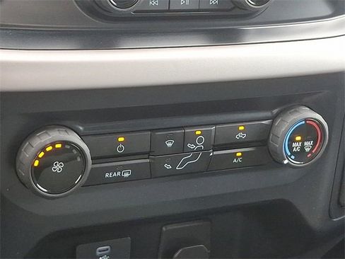 Used 2023 Ford F150 XLT image 14