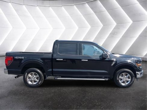 Used 2025 Ford F150 XLT w/ Equipment Group 301A Standard AWD/4WD image 7