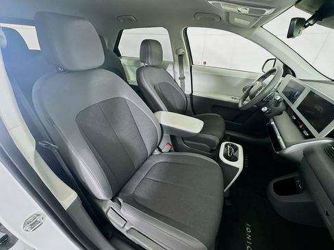 Used 2024 Hyundai Ioniq 5 SEL image 30