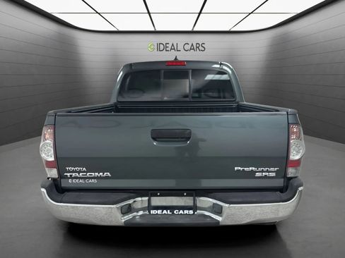 Used 2014 Toyota Tacoma PreRunner w/ SR5 Package RWD image 6