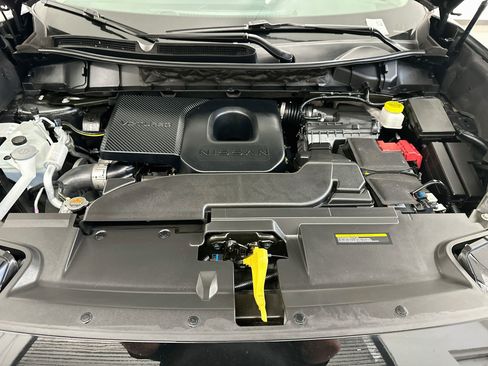 Used 2025 Nissan Murano SV AWD/4WD image 34