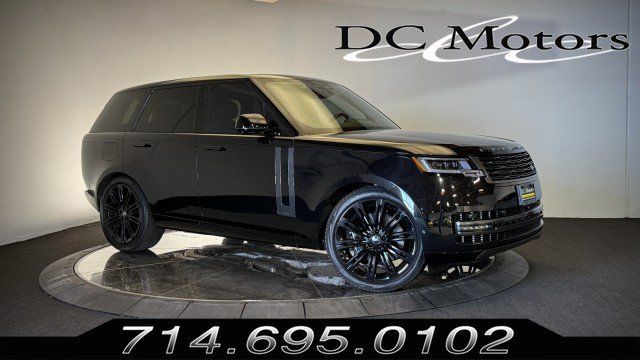 Used 2024 Land Rover Range Rover Autobiography AWD/4WD image 1
