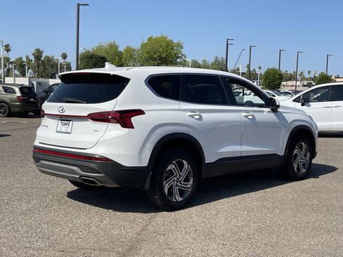 Used 2023 Hyundai Santa Fe SE AWD/4WD image 5