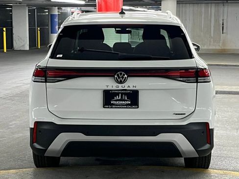 New 2026 Volkswagen Tiguan S FWD image 33