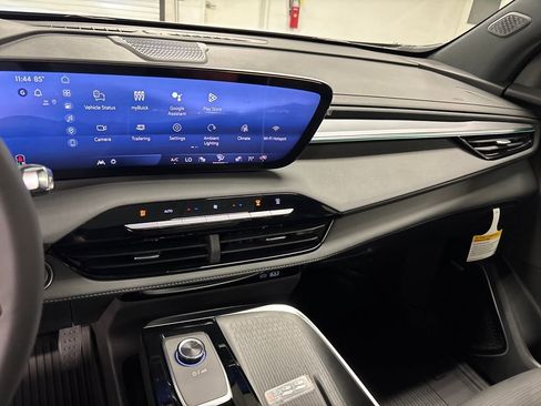 New 2026 Buick Enclave Sport Touring w/ Power Package image 38