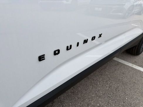 New 2026 Chevrolet Equinox LT AWD/4WD image 10