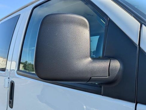 Used 2024 Chevrolet Express 3500 LS RWD image 12