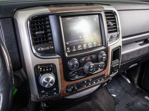 Used 2015 RAM 1500 Laramie AWD/4WD image 16