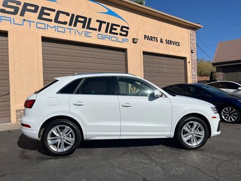 Used 2018 Audi Q3 2.0T Premium Plus w/ Premium Plus Package AWD/4WD image 6