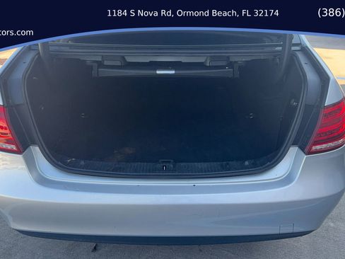 Used 2014 Mercedes-Benz E 350 4MATIC Sedan image 16