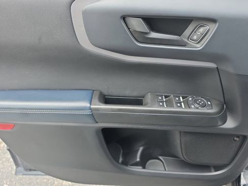 Used 2021 Ford Bronco Sport Outer Banks w/ Outer Banks Package image 17