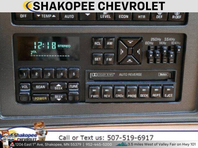 Used 1990 Buick Reatta Convertible FWD image 16