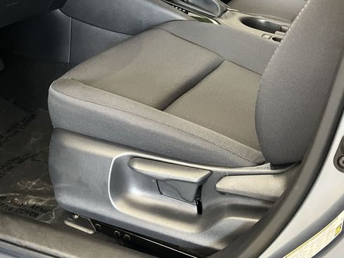 Used 2025 Toyota Corolla LE w/ LE Premium Package FWD image 13