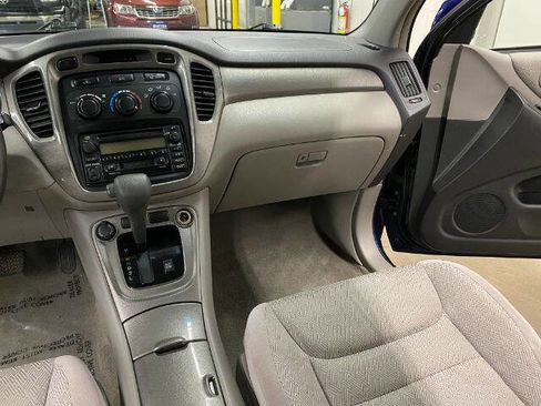 Used 2002 Toyota Highlander Limited image 21