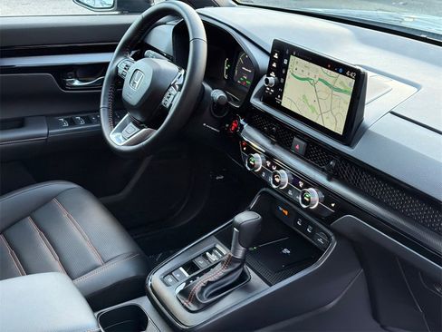 Used 2026 Honda CR-V Sport Touring image 11