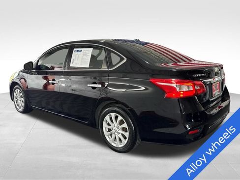 Used 2018 Nissan Sentra SV FWD image 7