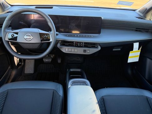 New 2026 Nissan Leaf Platinum+ image 9