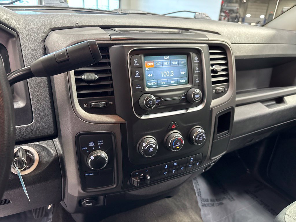Used 2018 RAM 2500 Tradesman w/ Chrome Appearance Group AWD/4WD image 16