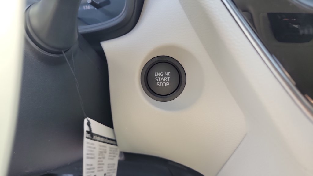 New 2026 Toyota Corolla Cross LE FWD image 25