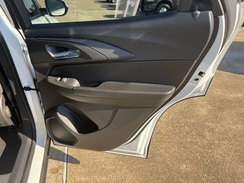 New 2026 Chevrolet TrailBlazer LT w/ Convenience Package image 40