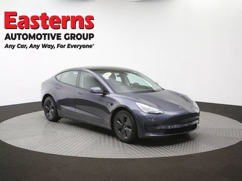 Used 2023 Tesla Model 3 Standard Range RWD image 42