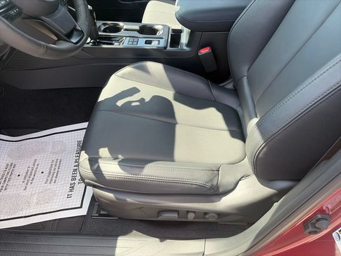 Certified 2026 Subaru Outback Premium AWD/4WD image 15