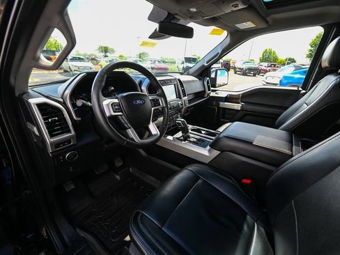 Used 2017 Ford F150 Lariat w/ Equipment Group 502A Luxury AWD/4WD image 18