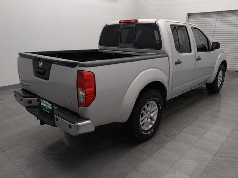 Used 2016 Nissan Frontier SV w/ SV Value Truck Package image 9