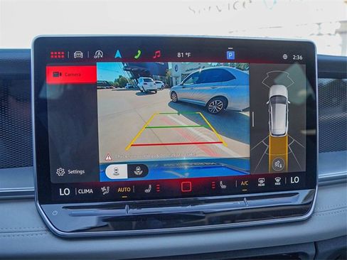 New 2025 Volkswagen Tiguan SE image 11