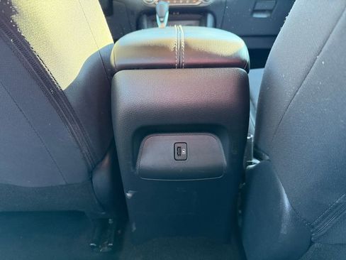 Used 2021 Nissan Sentra SV image 23