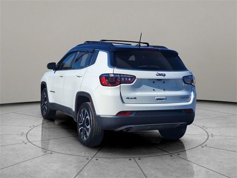 Certified 2023 Jeep Compass Limited w/ Sun and Sound Group image 10