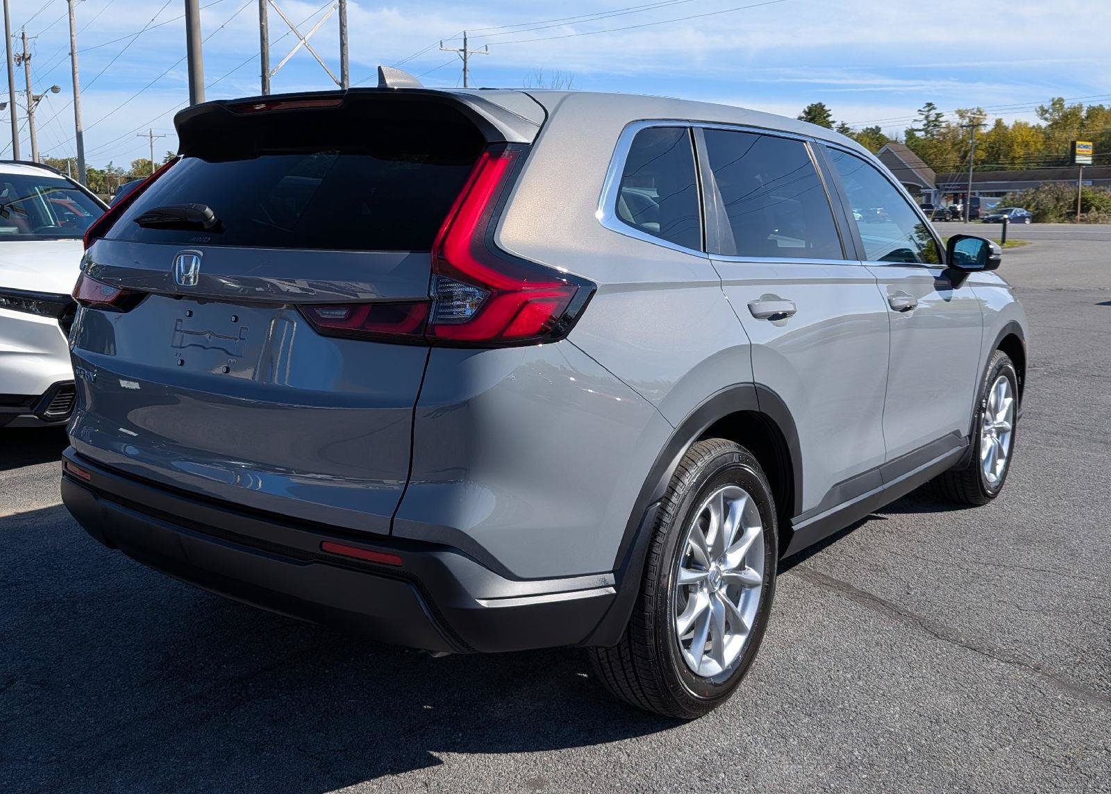Certified 2026 Honda CR-V EX image 7
