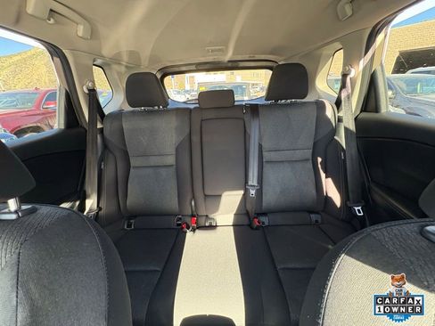 Used 2025 Nissan Rogue SV image 25