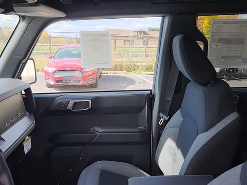 New 2025 Ford Bronco Big Bend image 17